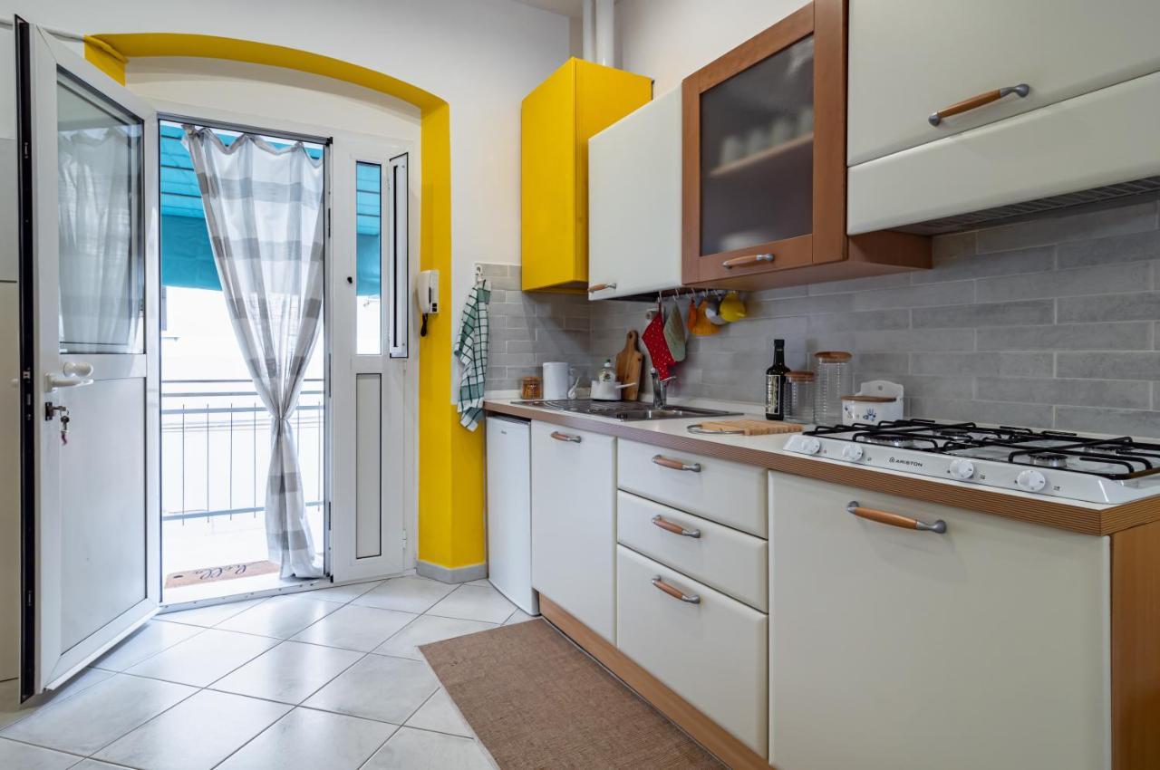 La Spezia Central Apartment - Near The Station Екстер'єр фото