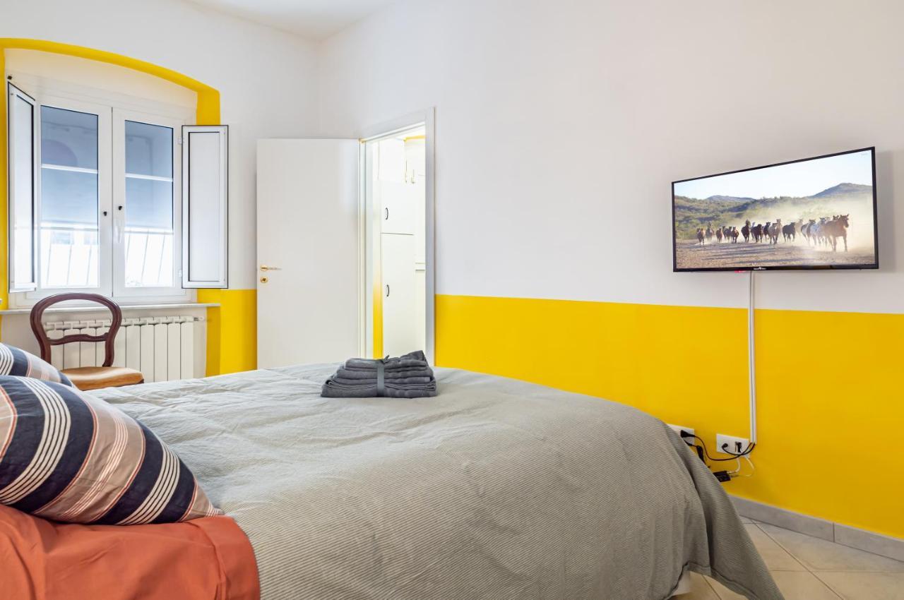 La Spezia Central Apartment - Near The Station Екстер'єр фото
