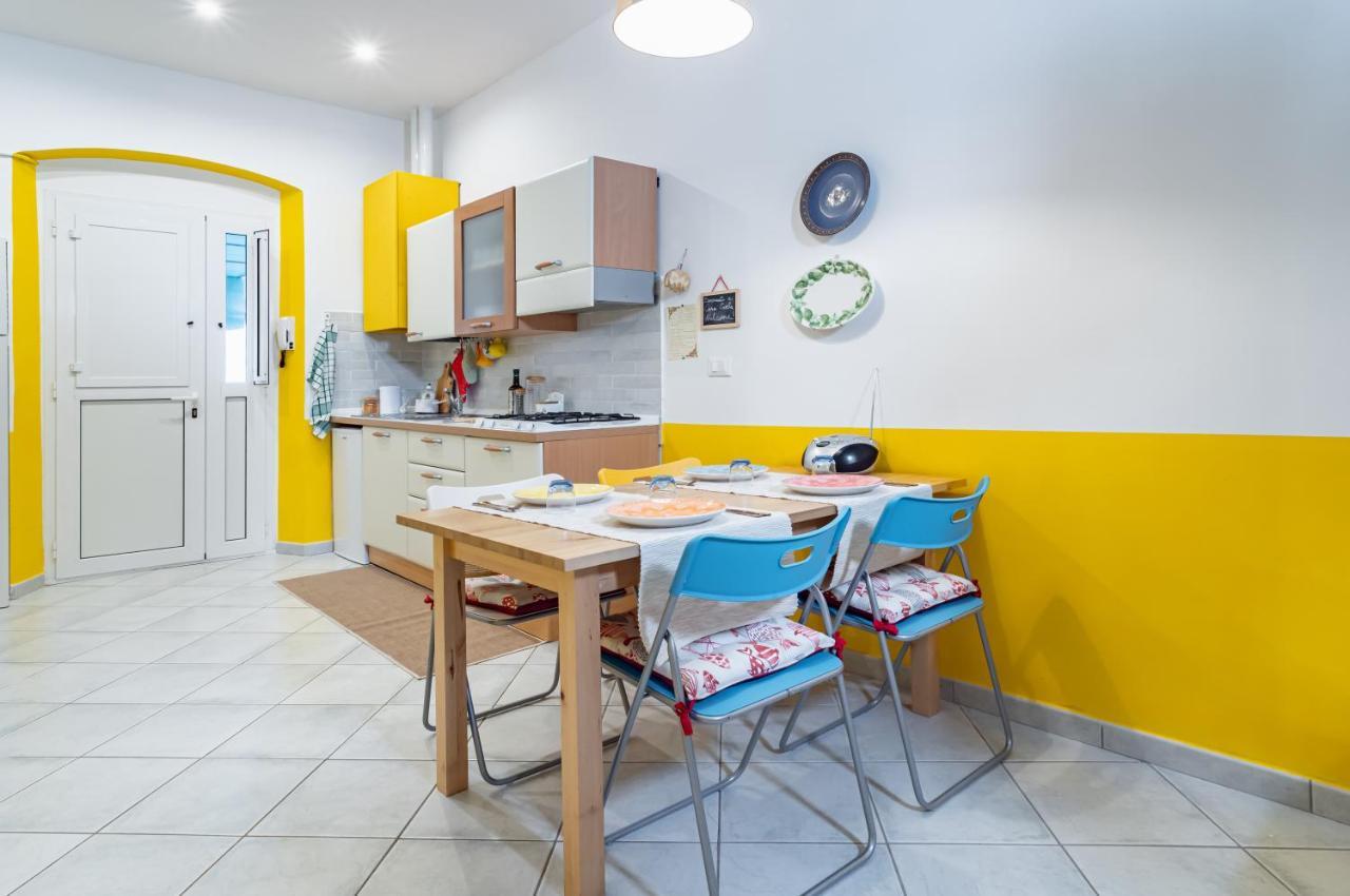 La Spezia Central Apartment - Near The Station Екстер'єр фото